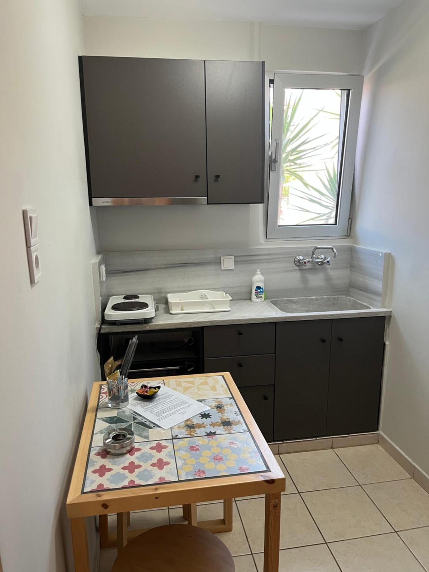 Aggeliki-Smaro Studios Neos Pirgos Bagian luar foto