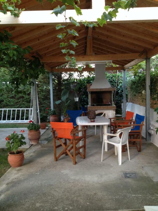 Aggeliki-Smaro Studios Neos Pirgos Bagian luar foto