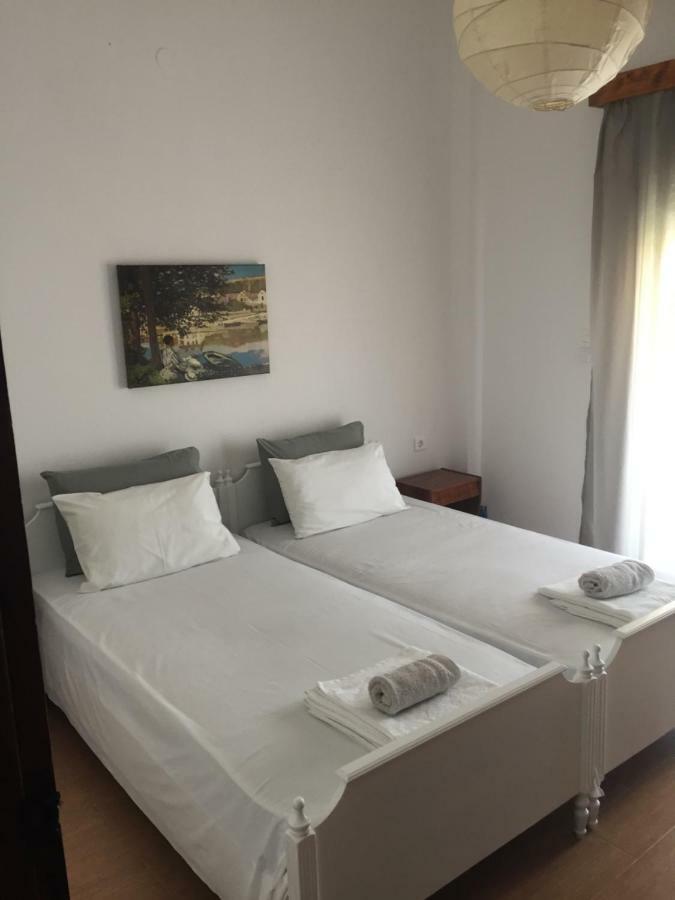 Aggeliki-Smaro Studios Neos Pirgos Bagian luar foto
